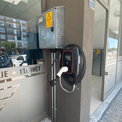 Elektrikli Araç Şarj İstasyonu Kurulumu